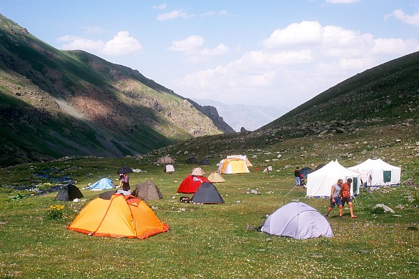 Pohoří Kačkar, "base camp" pod Kačkarem