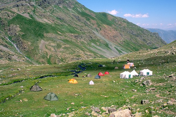 Pohoří Kačkar, "base camp" pod Kačkarem