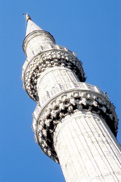 Istanbul, jeden z minaretů Modré mešity