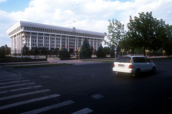 Biškek, "Bílý dům" - sídlo prezidenta