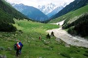 Rusko, Centrální Kavkaz, 13.7.2004, sestup dolinou Irik do Elbrusu.