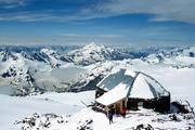 Rusko, Centrální Kavkaz, 19.7.2004, Elbrus, nová chata Prijut 11.