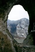 Rumunsko, Banát, 30.12.2005, podled z jeskyně nad Dunajem.