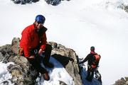 Rakousko, Vorarlbersko, oblast Silvrettagruppe, 2.9.2006, střední část Piz Buinu, dole ledovec Ochsentaler Gletscher.