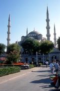 Turecko, Istanbul, 10.8.2007, Modrá mešita, největší mešita v Istanbulu z roku 1617.