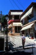 Řecko, Lefkada, Karya, 22.6.2008, největší a nejstarší vesnice na ostrově známá tkaním koberců.